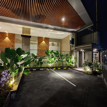 The Mango Suites By Flat06 Jakarta Exterior foto